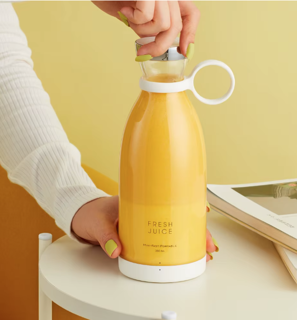 Portable Blender — Fresh Smoothies & Shakes Anywhere